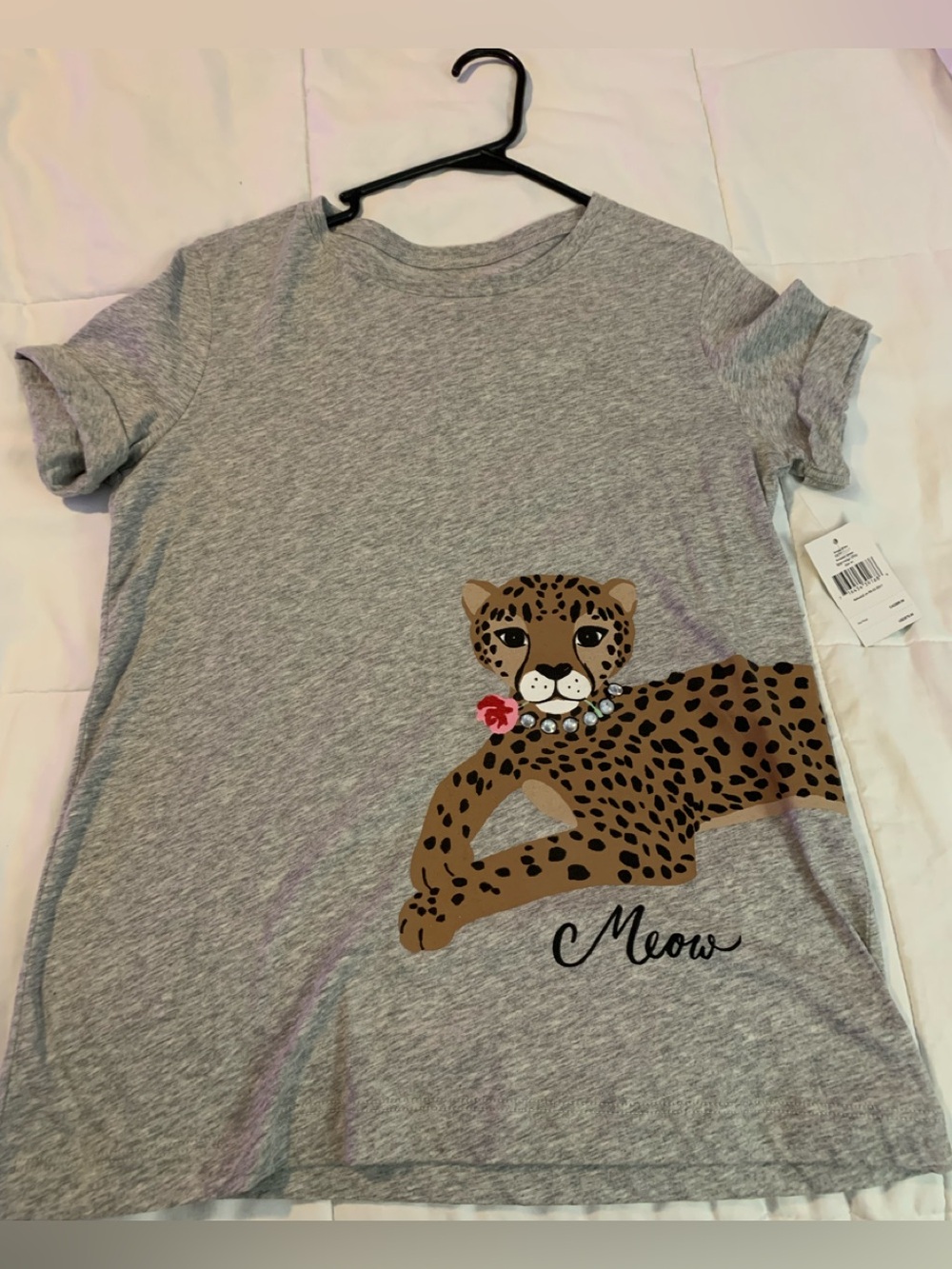 Cute NWT kate spade Gray Leopard Graphic Short Sleeve Tee